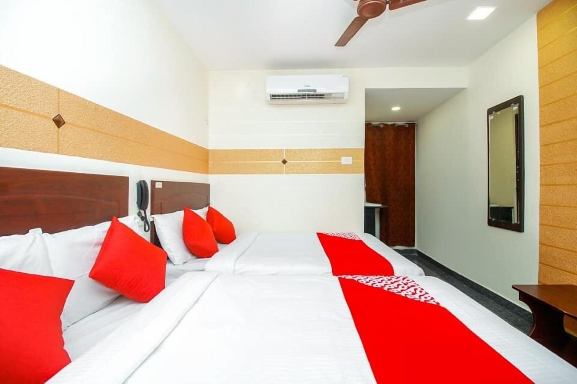 Hotel Boopathi Madurai Exteriör bild