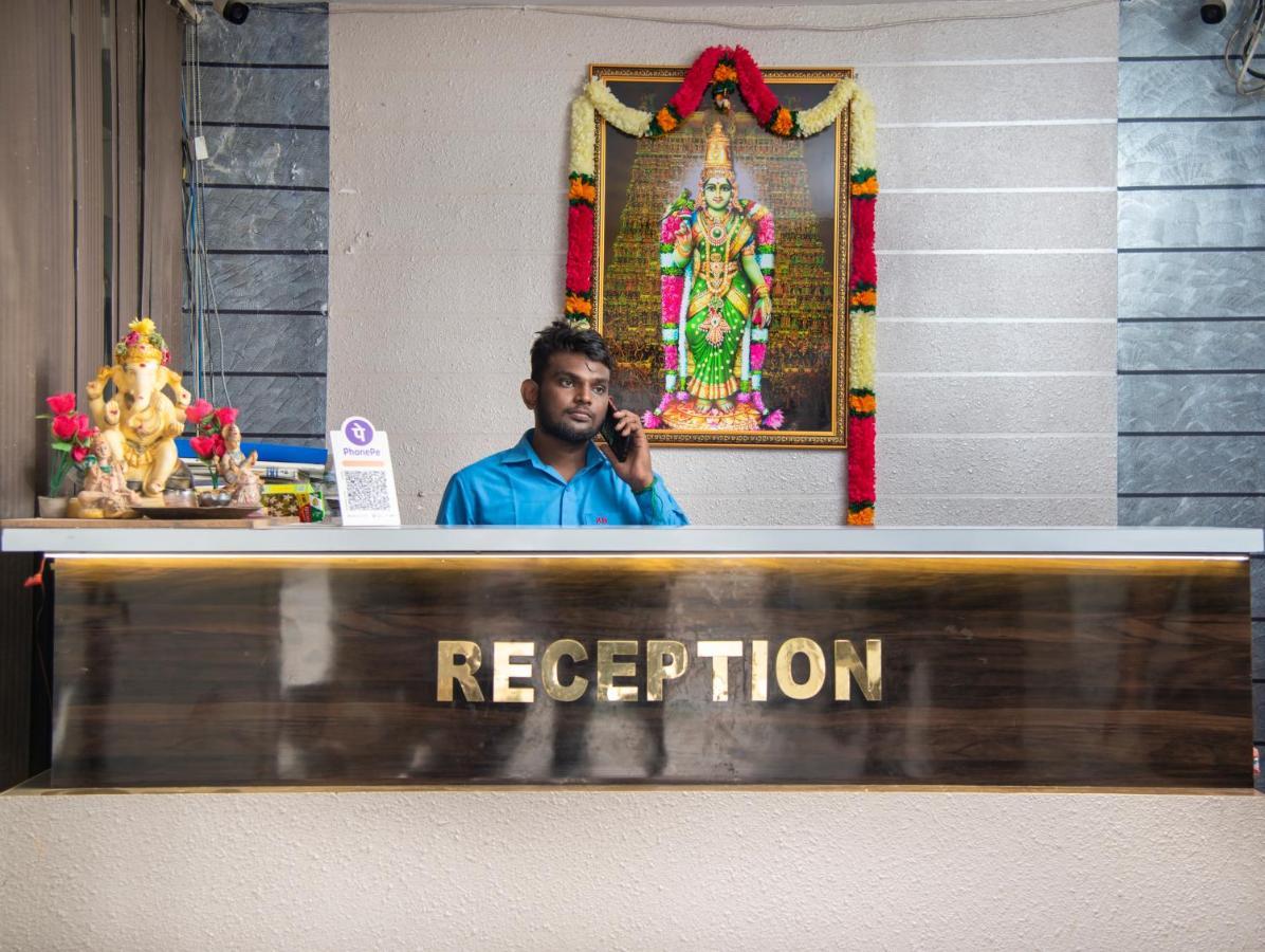 Hotel Boopathi Madurai Exteriör bild